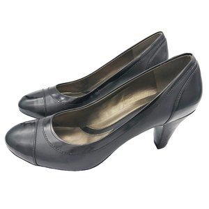 Naturalizer N5 Comfort Black Pumps 7 ½ M 3-Inch Heel Spectator Patent Style